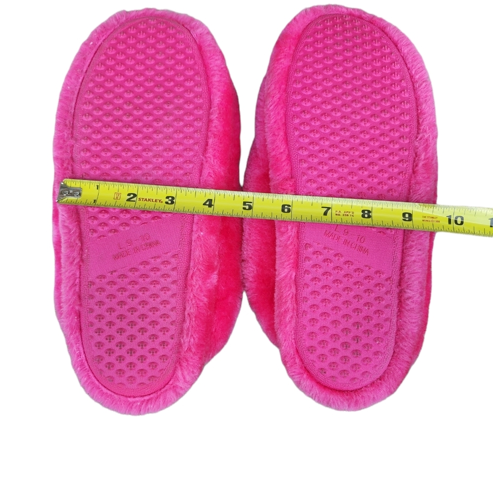 Pink Slipper | Furry Shoes for Women Size L 9-10 - Picture 9 of 9